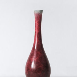 Vase arrondi bordeau